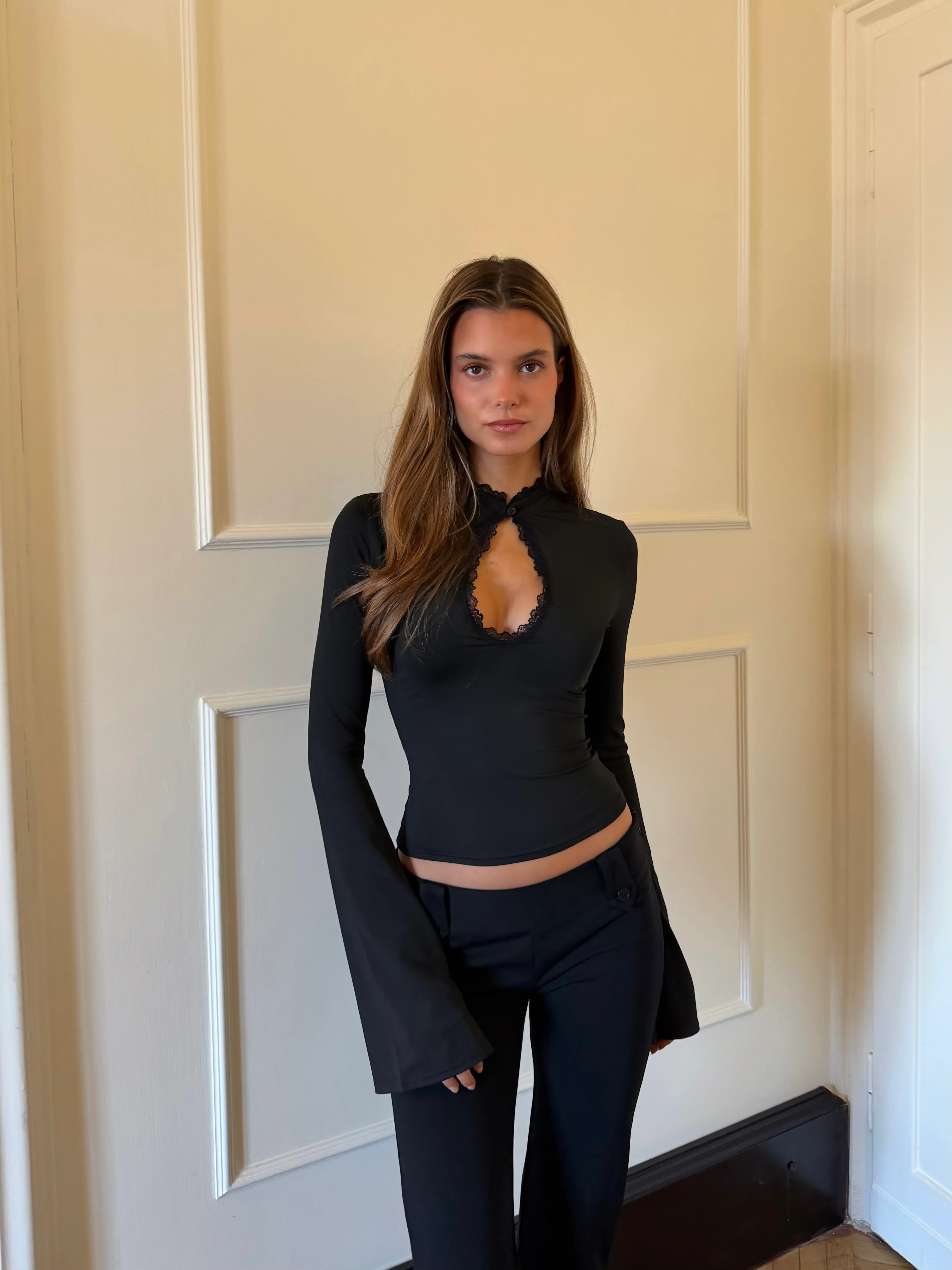Baia lace long sleeve top - sort - Image 2