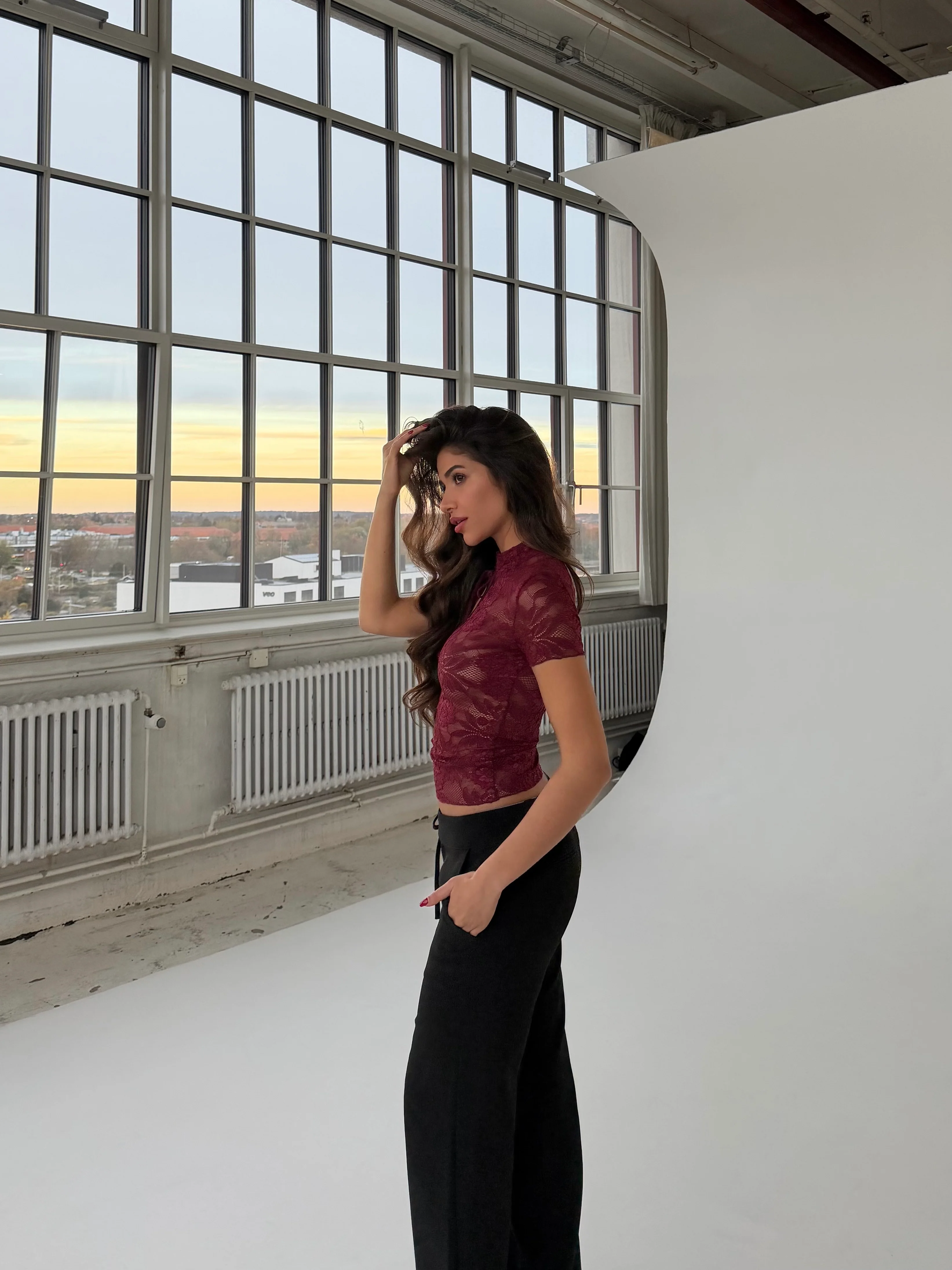 Cleo lace tee - bordeaux - Image 5