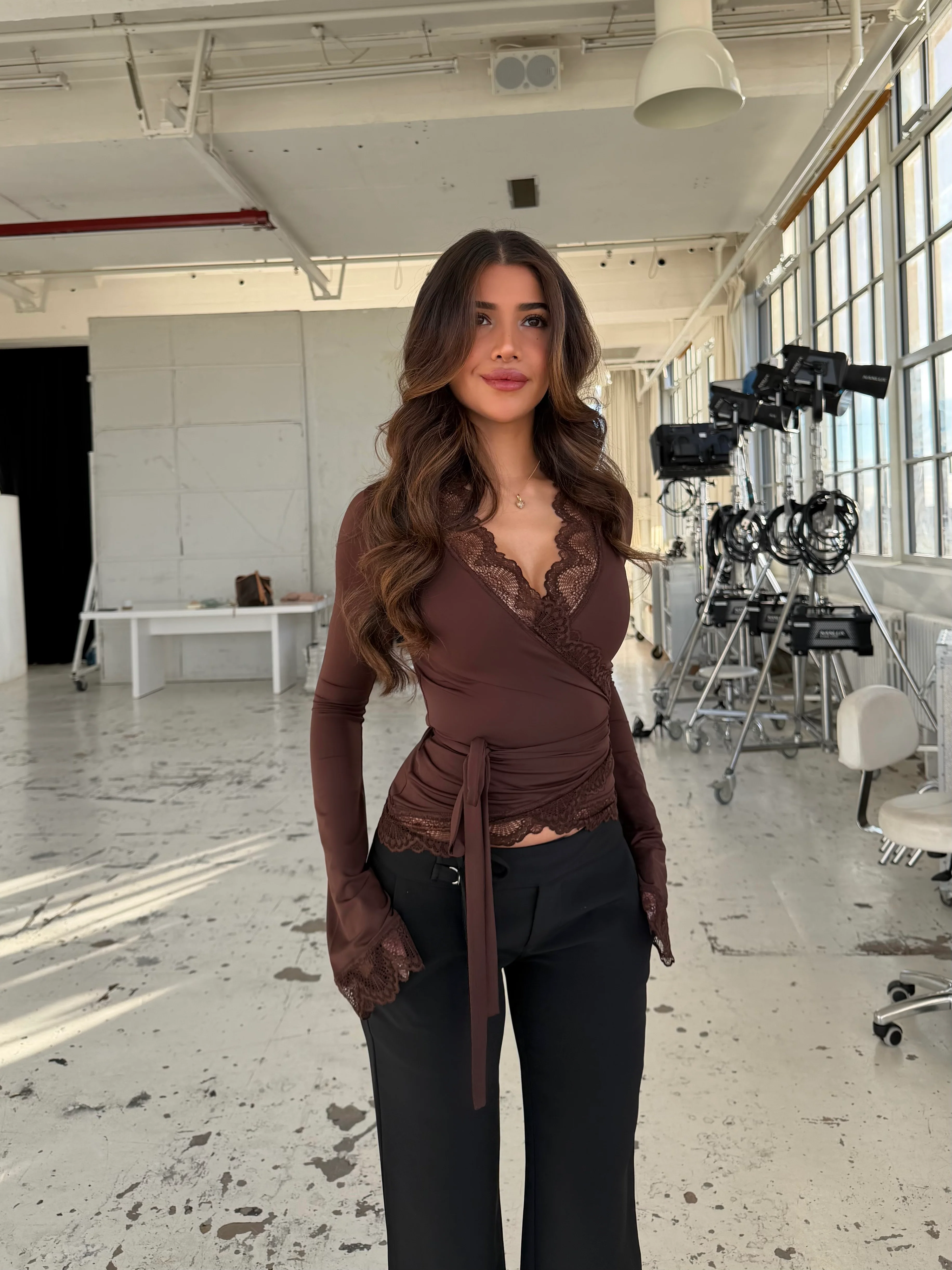New ballerina basic lace top - mørk brun