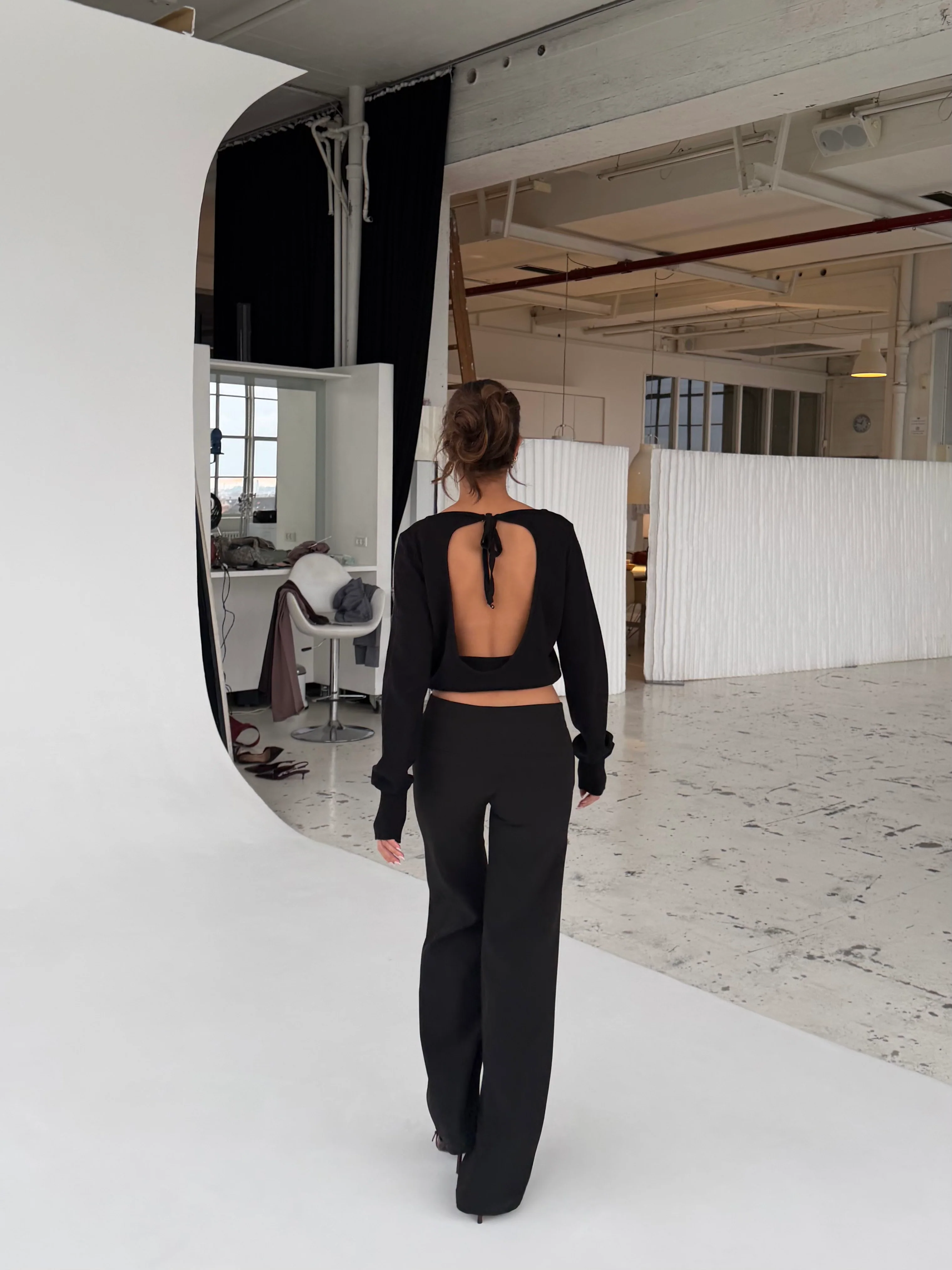 Open back knit top - sort